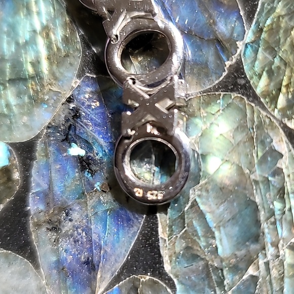 "XO" Necklace - Picture 4 of 5